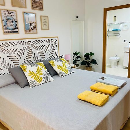 APARTAMENTO CENTRO 3 HABITACIONES CON AIRE ACONDICIONADO A 150m DE LA PLAYA Peñíscola Exterior foto