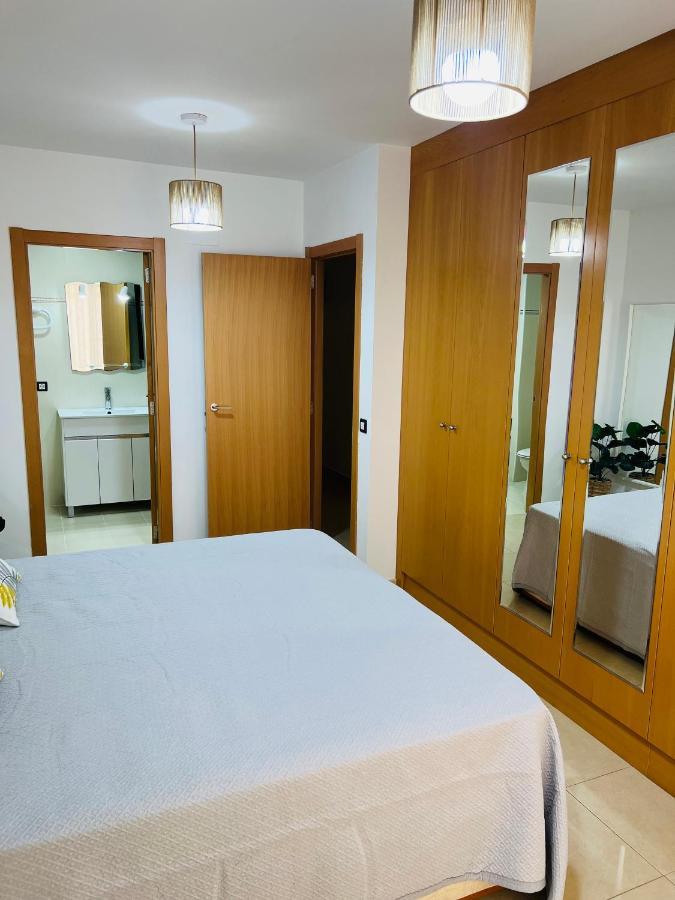 APARTAMENTO CENTRO 3 HABITACIONES CON AIRE ACONDICIONADO A 150m DE LA PLAYA Peñíscola Exterior foto